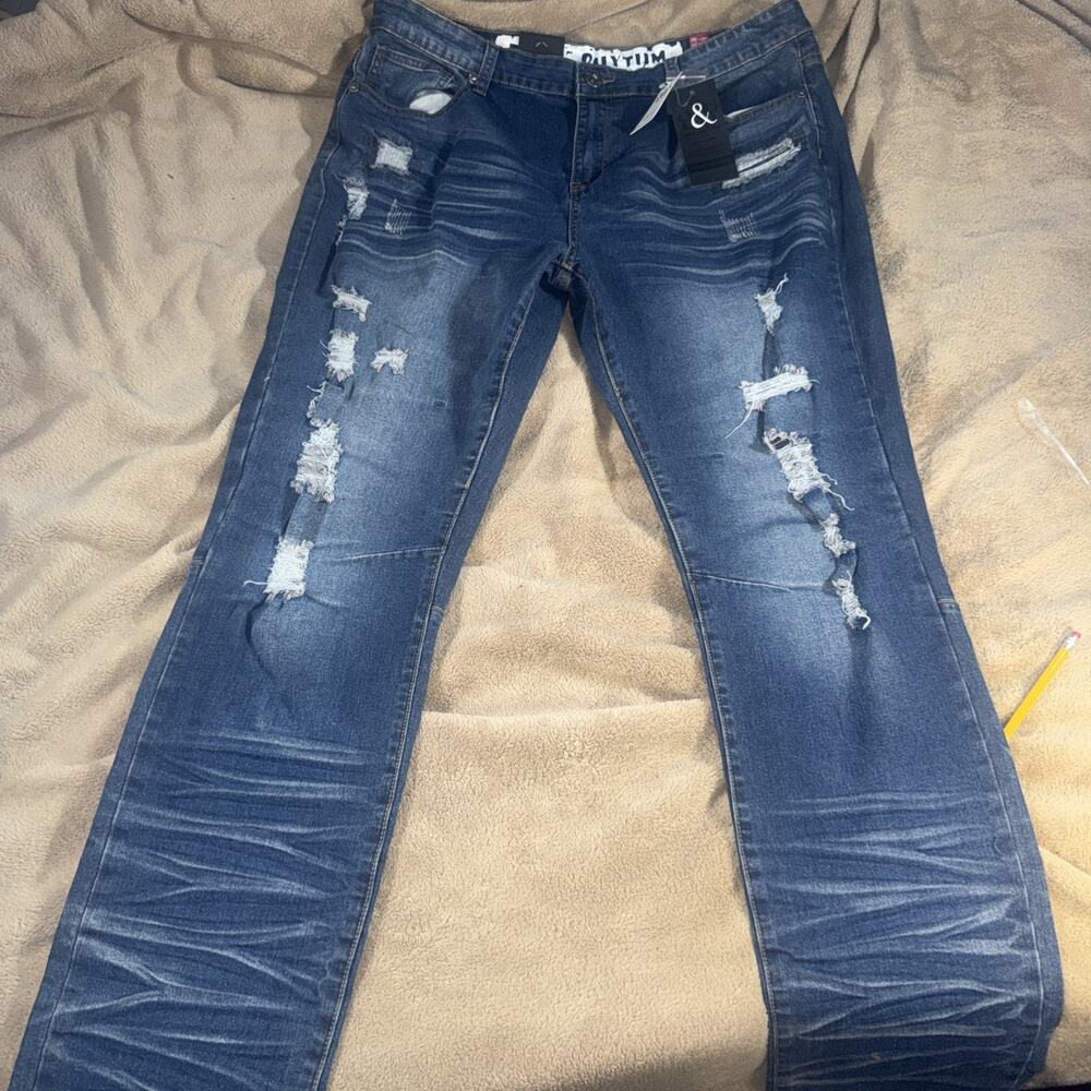 38/34 Men's Beat & Rhythm Denim Blue Jeans Distressed NWT